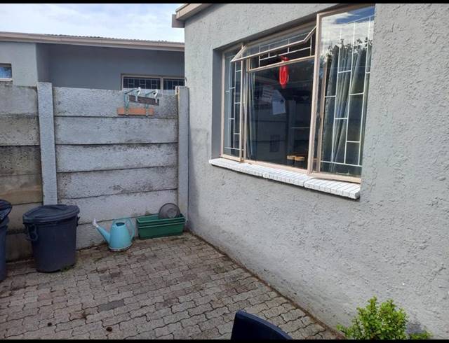 4 BEDROOM HOUSE FOR SALE IN SASOLBURG EXT 23